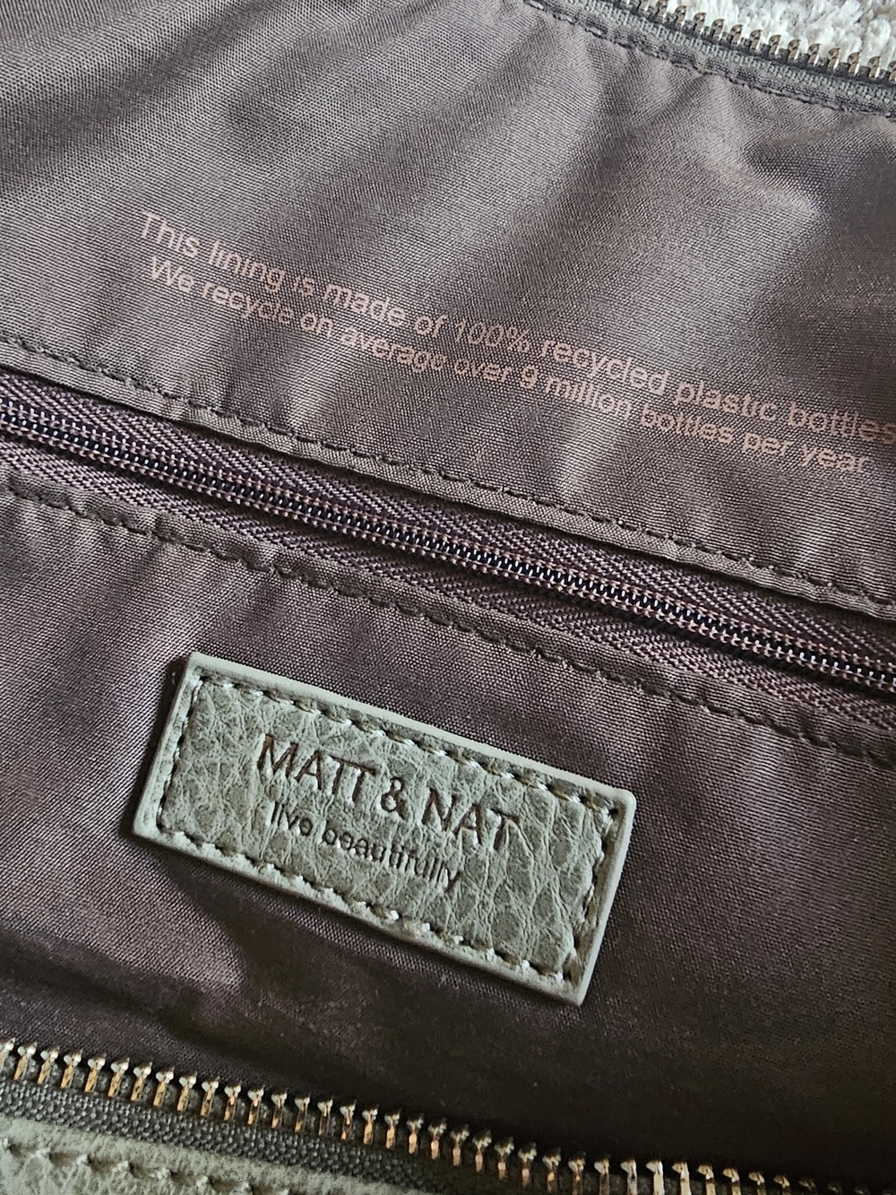 Matt & Nat Vegan Leather Tote Bag - Picture 3 of 9